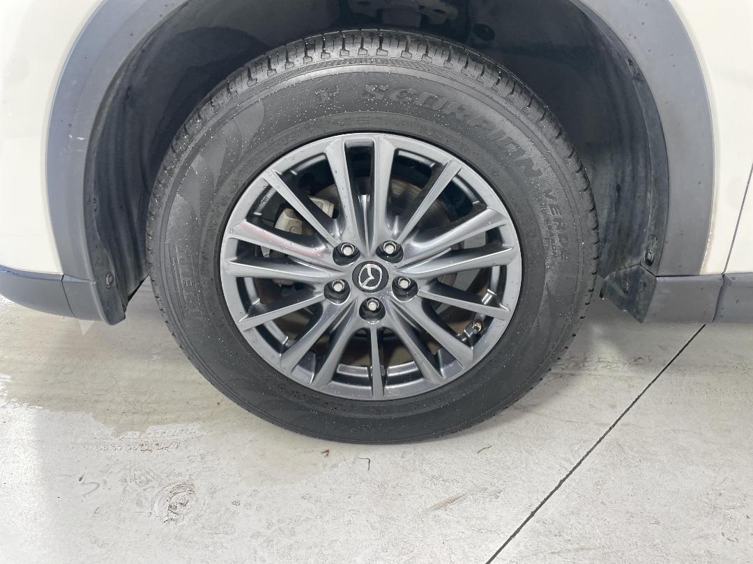 Photo '10' of Mazda CX-5