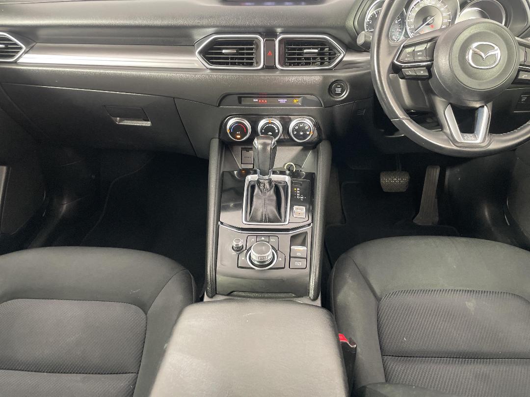 Photo '18' of Mazda CX-5