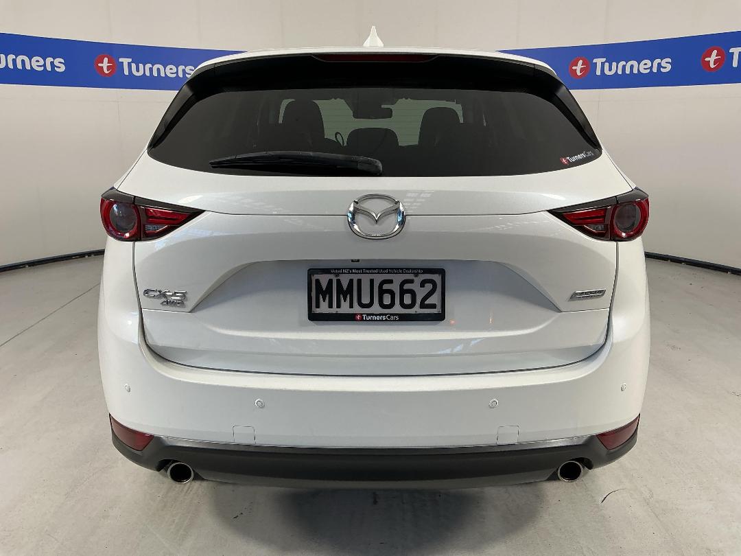 Photo '6' of Mazda CX-5