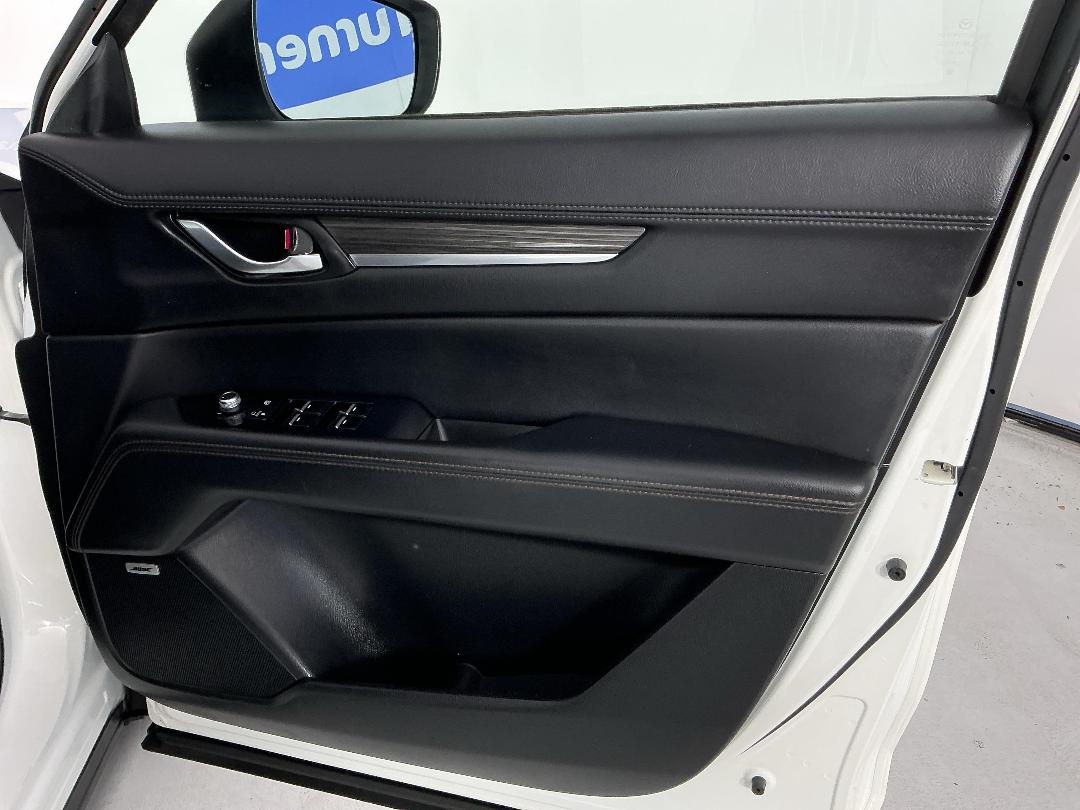 Photo '15' of Mazda CX-5