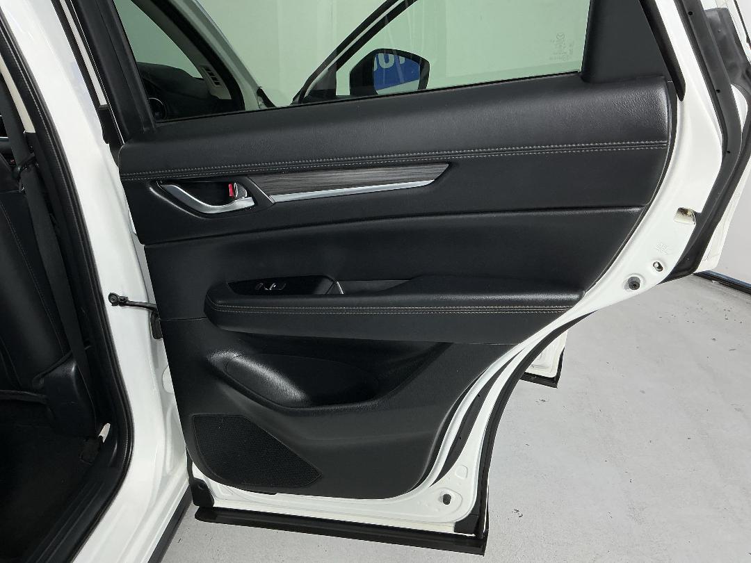 Photo '19' of Mazda CX-5