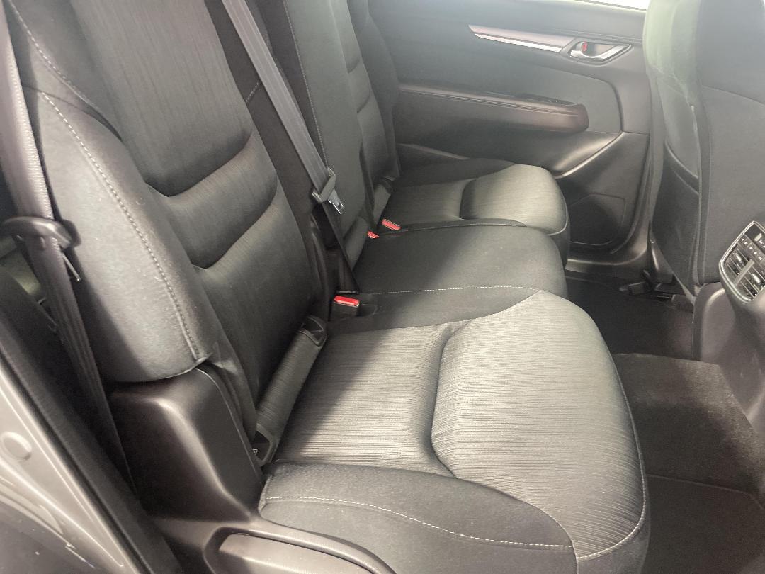 Photo '20' of Mazda CX-8