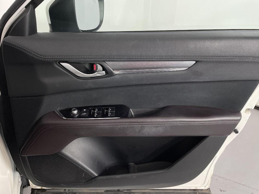 Photo '15' of Mazda CX-8 Photo '15' of Mazda CX-8