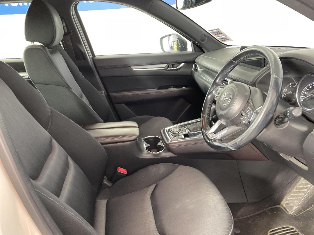 Photo '16' of Mazda CX-8 Photo '16' of Mazda CX-8