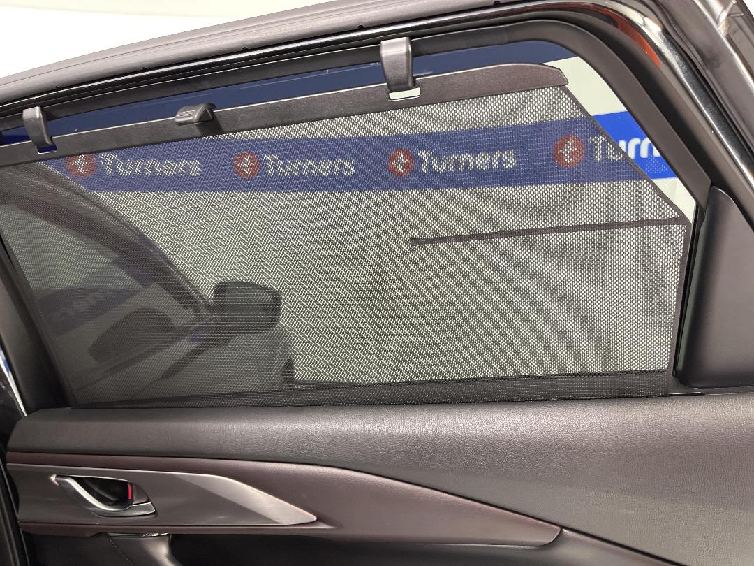 Photo '33' of Mazda CX-9