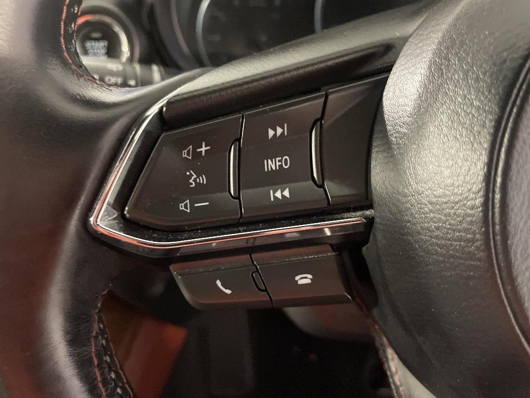 Photo '27' of Mazda CX-9 Photo '27' of Mazda CX-9