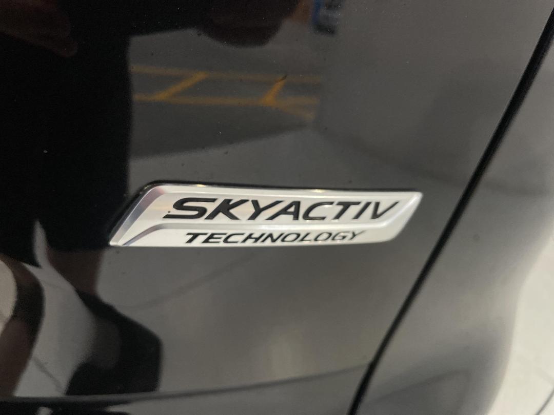 Photo '38' of Mazda CX-9 Photo '38' of Mazda CX-9