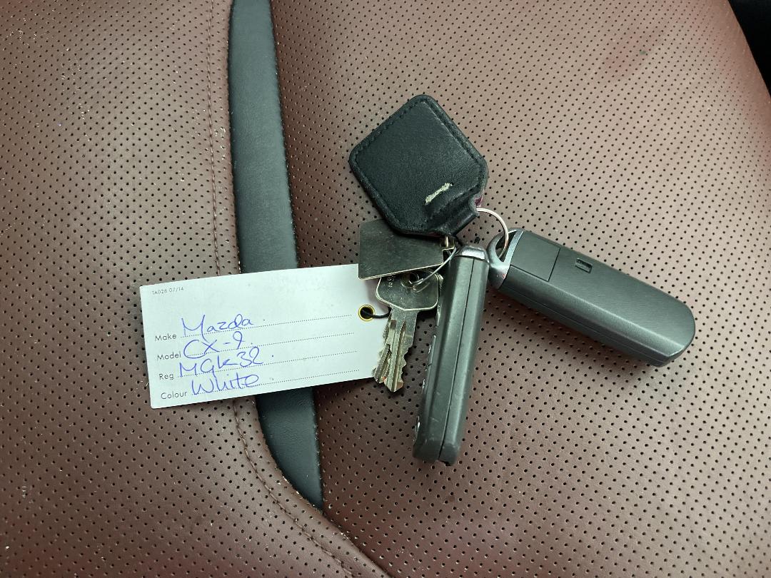 Photo '22' of Mazda CX-9 Photo '22' of Mazda CX-9