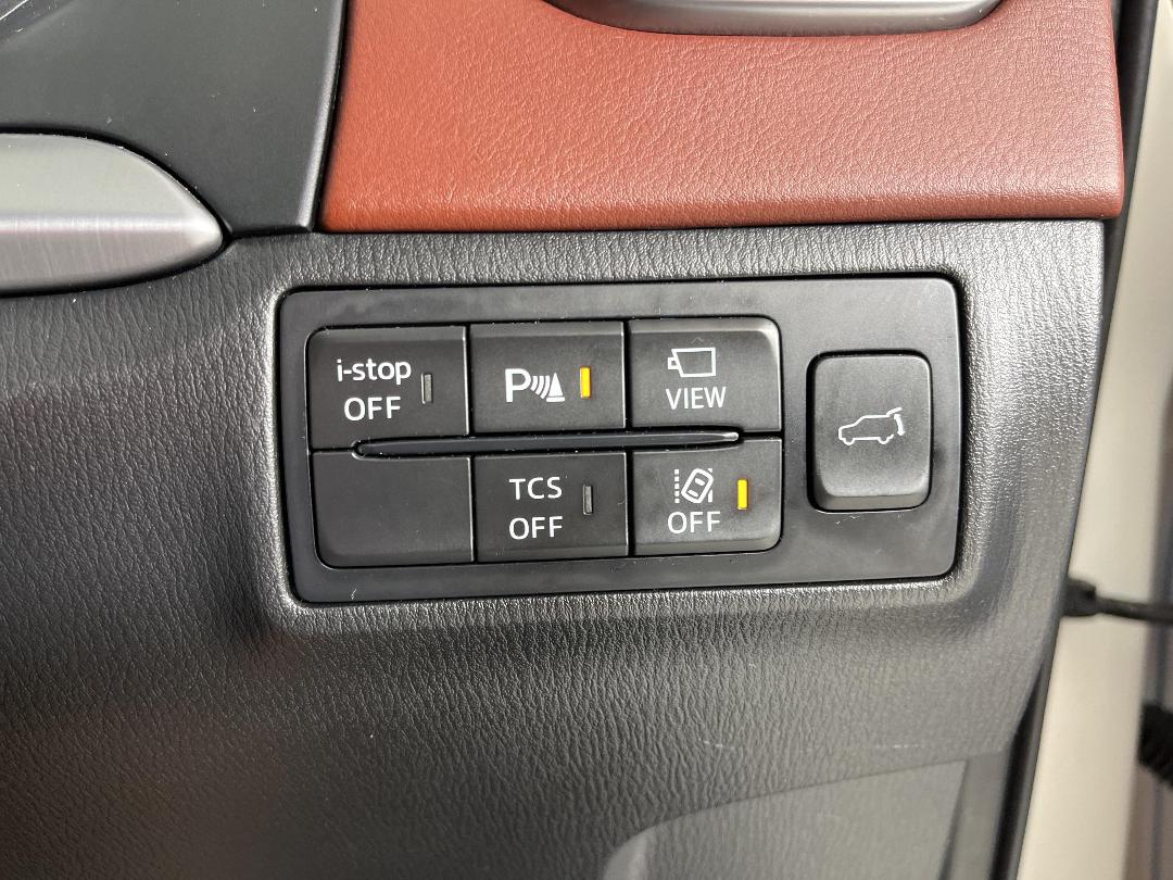 Photo '27' of Mazda CX-9 Photo '27' of Mazda CX-9