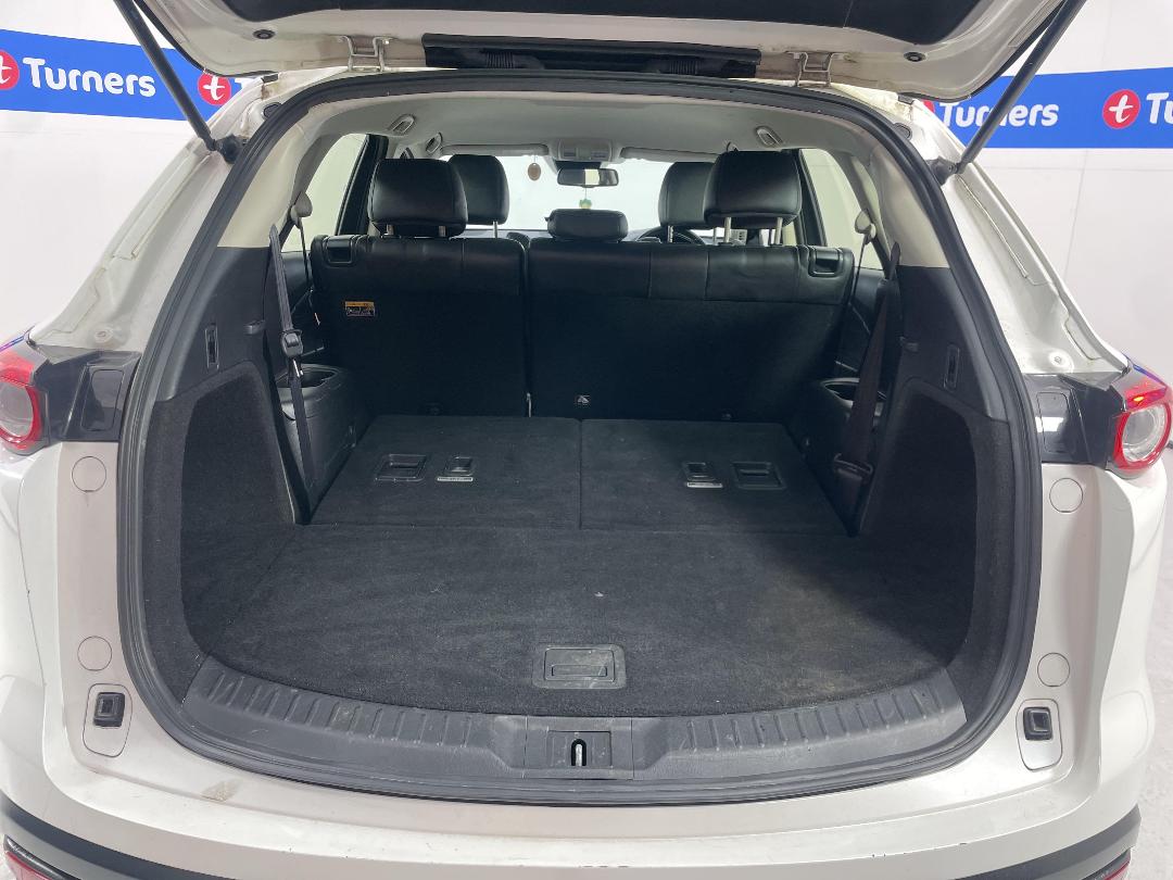 Photo '14' of Mazda CX-9