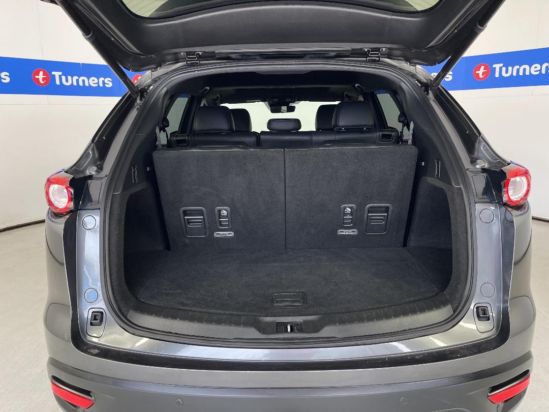 Photo '14' of Mazda CX-9