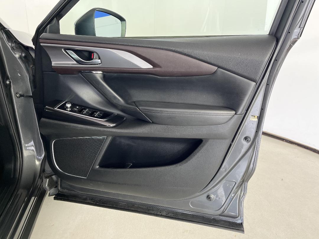 Photo '15' of Mazda CX-9