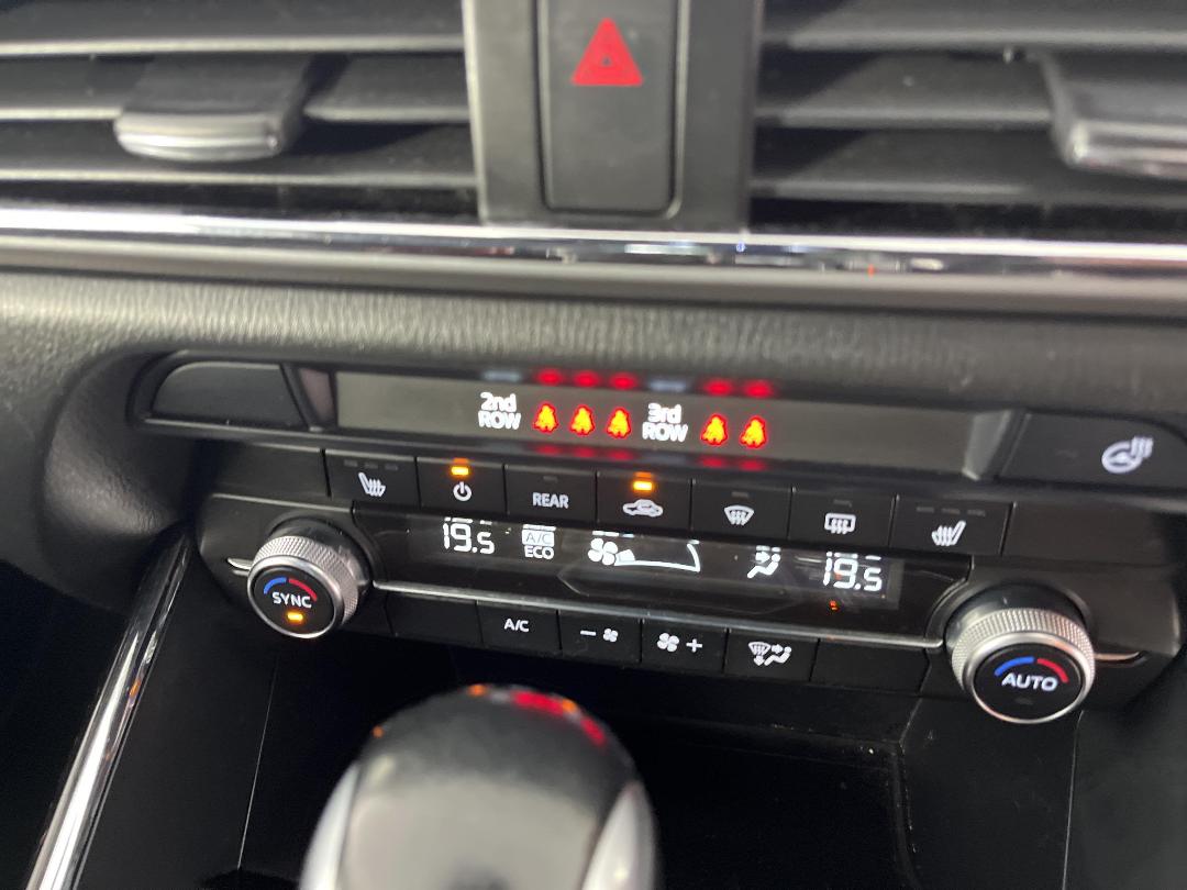 Photo '32' of Mazda CX-9