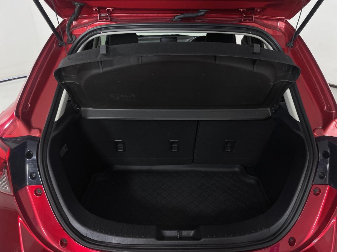 Photo '14' of Mazda Mazda2 Photo '14' of Mazda Mazda2