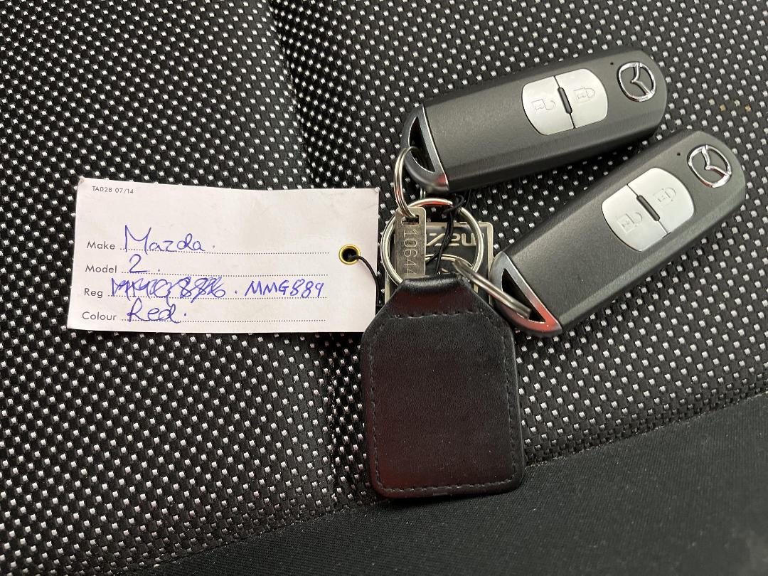 Photo '22' of Mazda Mazda2 Photo '22' of Mazda Mazda2