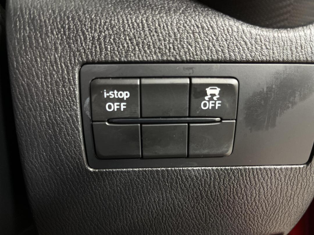 Photo '24' of Mazda Mazda2 Photo '24' of Mazda Mazda2