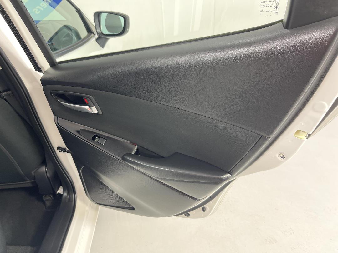 Photo '19' of Mazda Mazda2