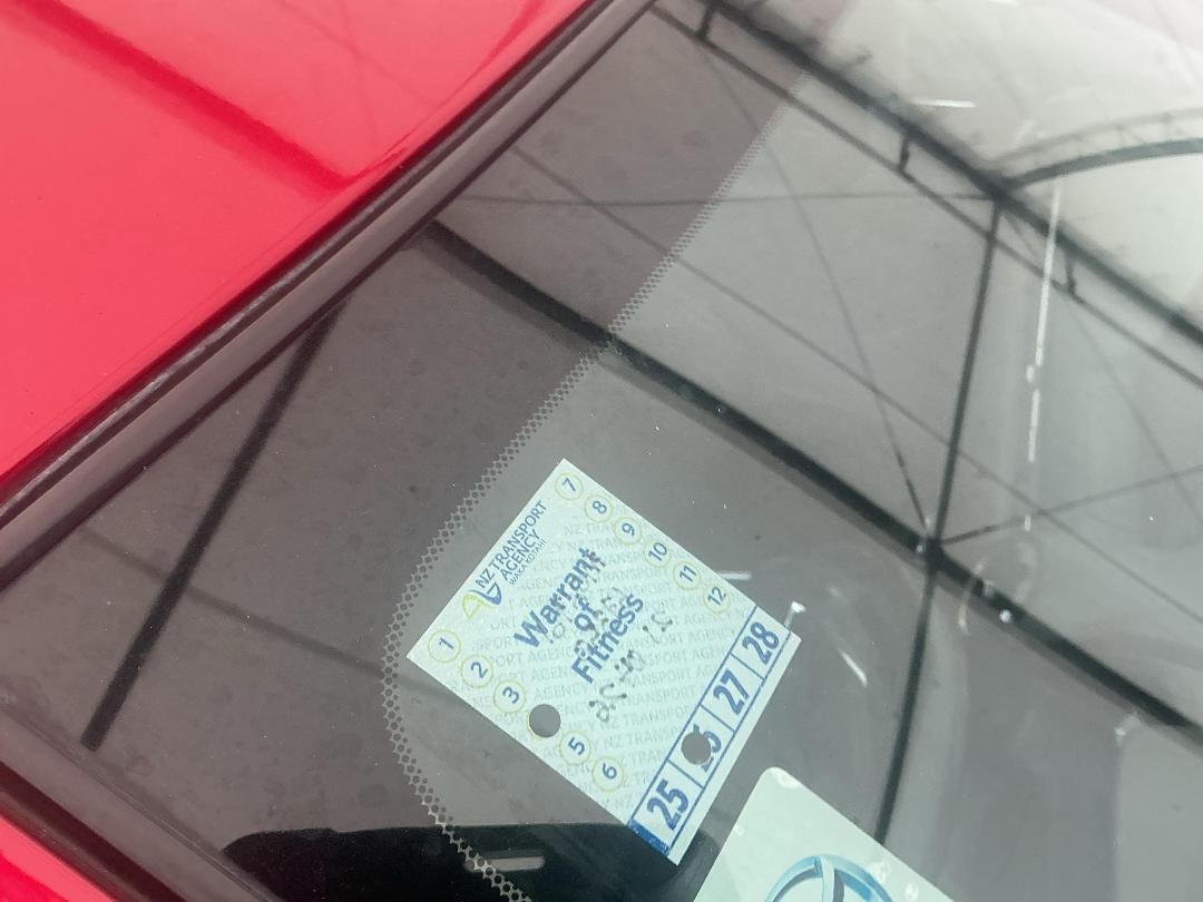 Photo '22' of Mazda Mazda2 LTD