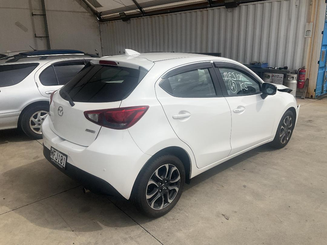 Photo '5' of Mazda Mazda2 GSX