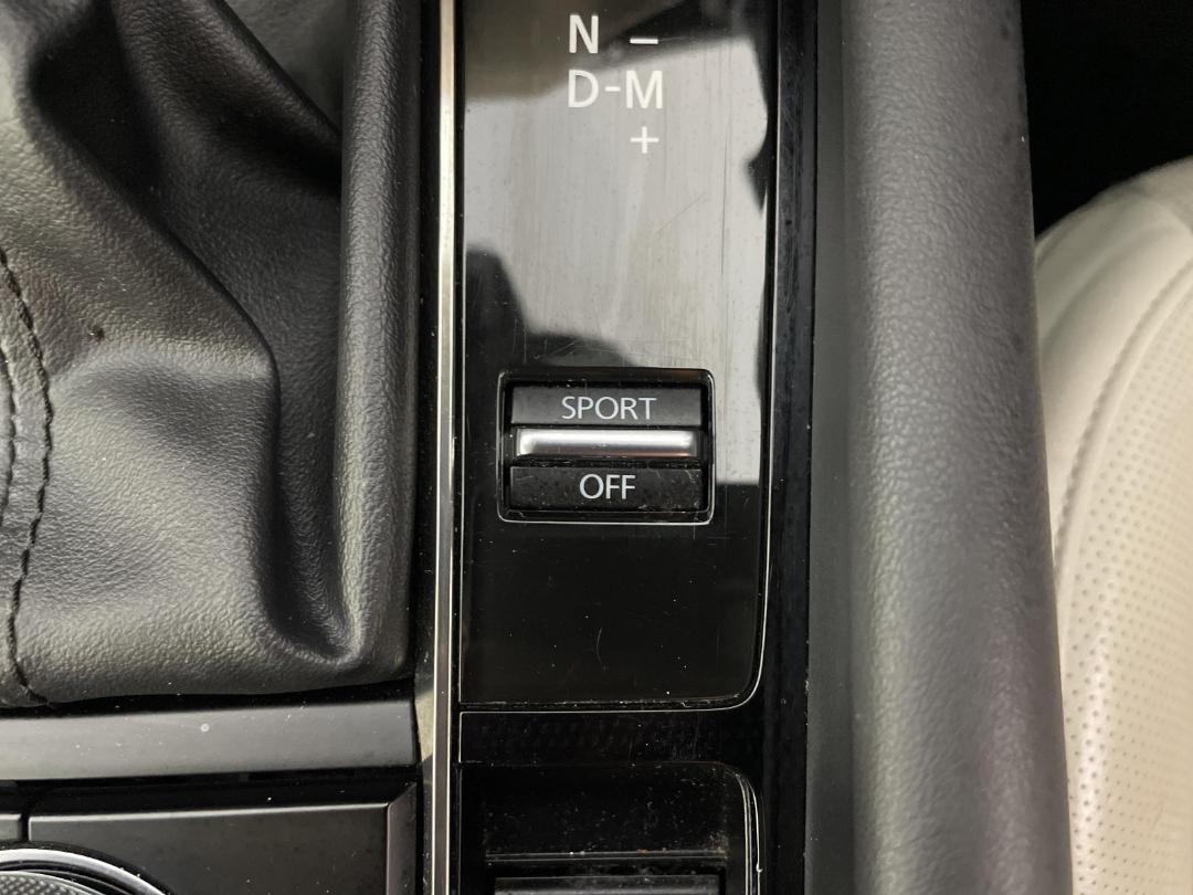 Photo '24' of Mazda Mazda3 Photo '24' of Mazda Mazda3