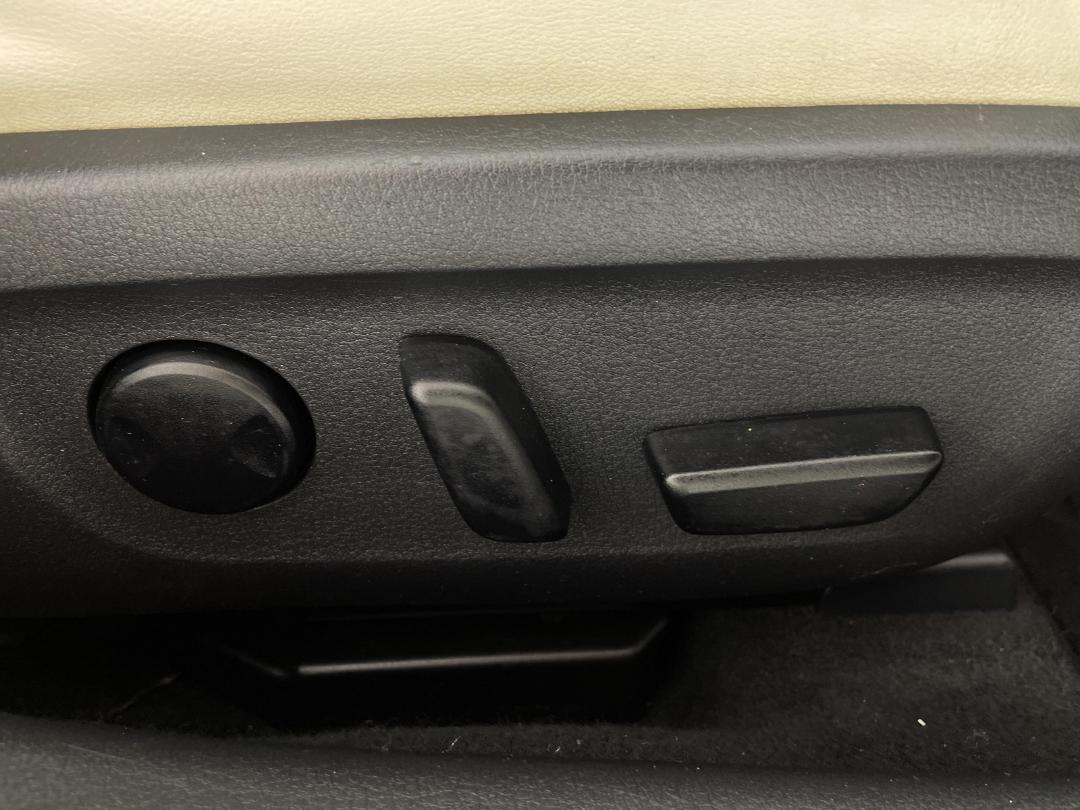 Photo '25' of Mazda Mazda3 Photo '25' of Mazda Mazda3