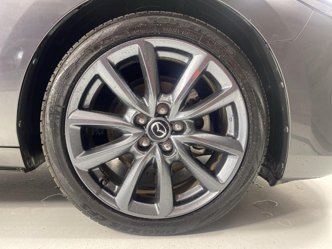 Photo '9' of Mazda Mazda3