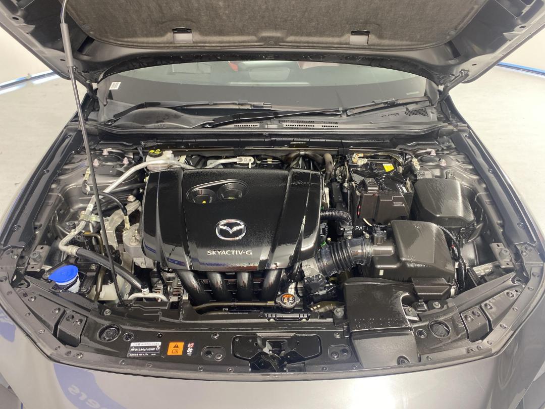 Photo '13' of Mazda Mazda3