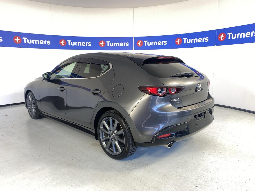 Photo '5' of Mazda Mazda3