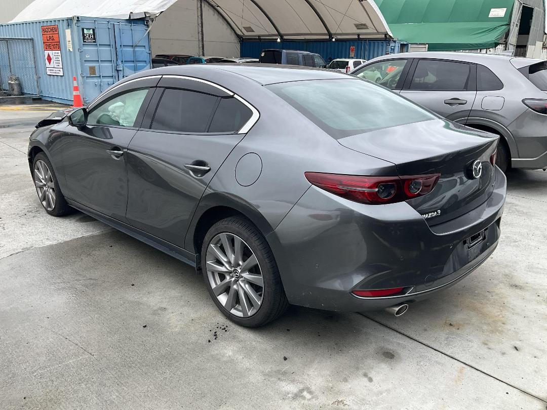 Photo '13' of Mazda Mazda3 Photo '13' of Mazda Mazda3