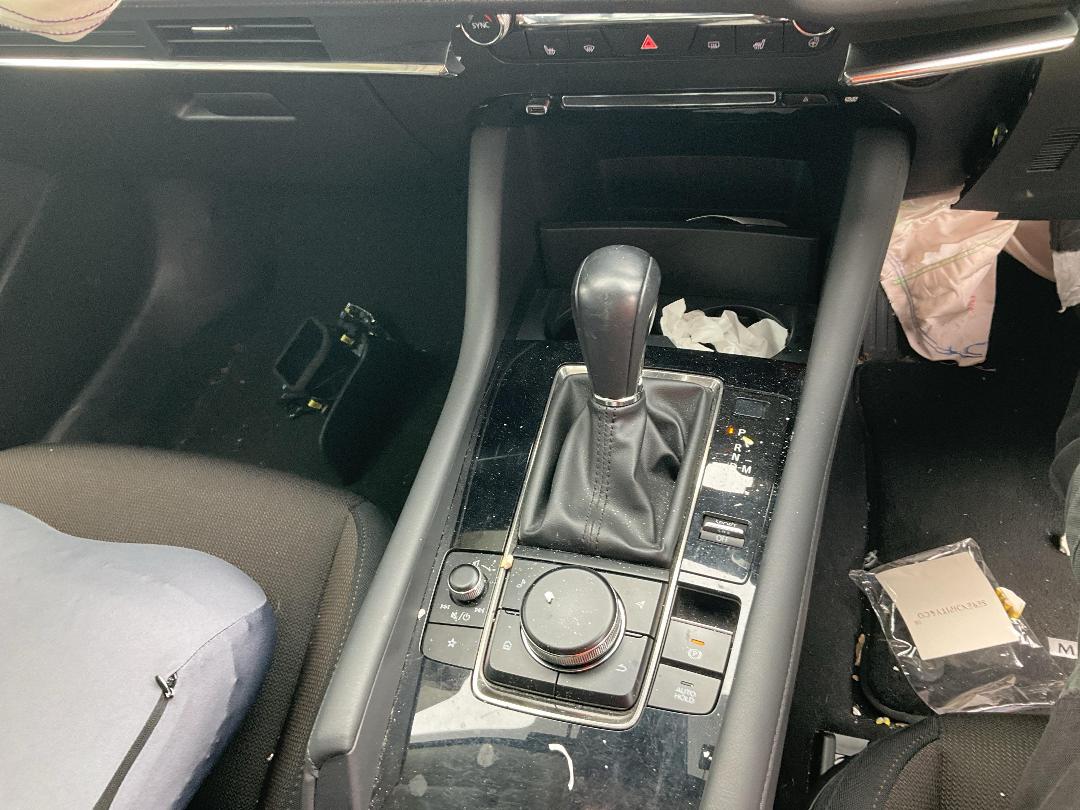 Photo '24' of Mazda Mazda3 Photo '24' of Mazda Mazda3