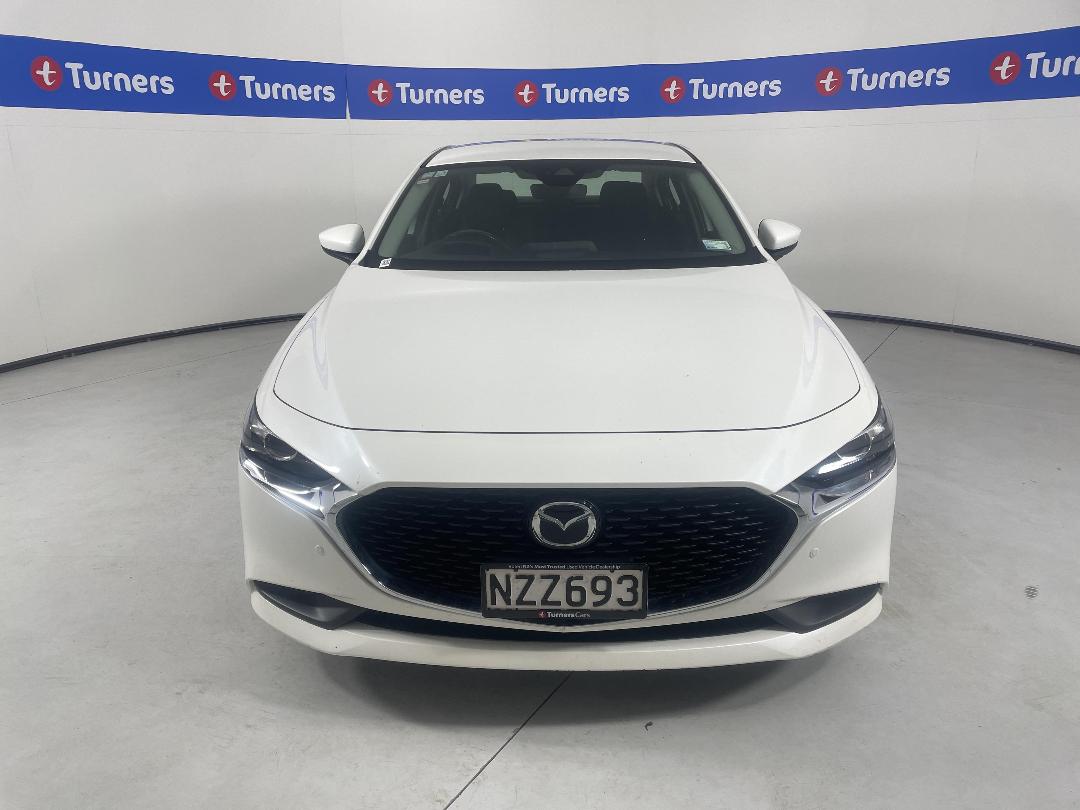 Photo '2' of Mazda Mazda3