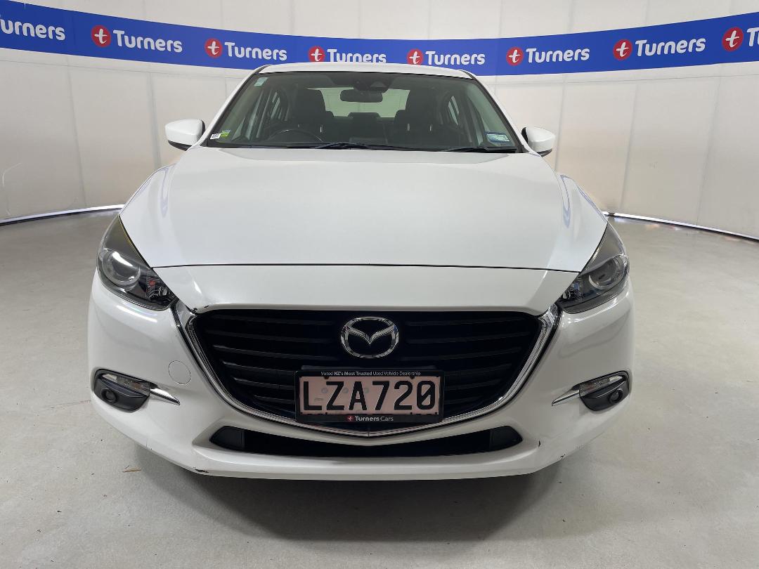 Photo '2' of Mazda Mazda3