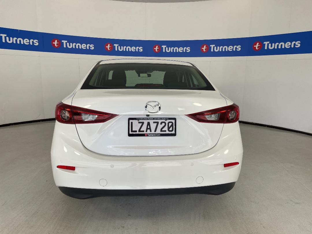 Photo '6' of Mazda Mazda3