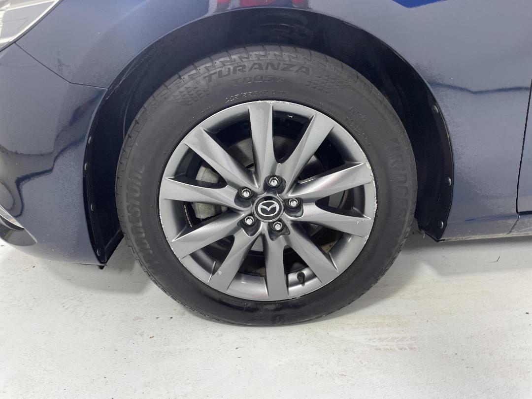 Photo '10' of Mazda Mazda6