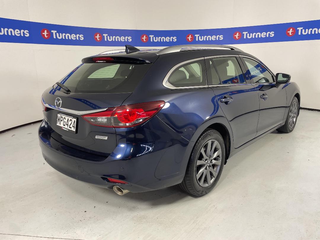 Photo '7' of Mazda Mazda6