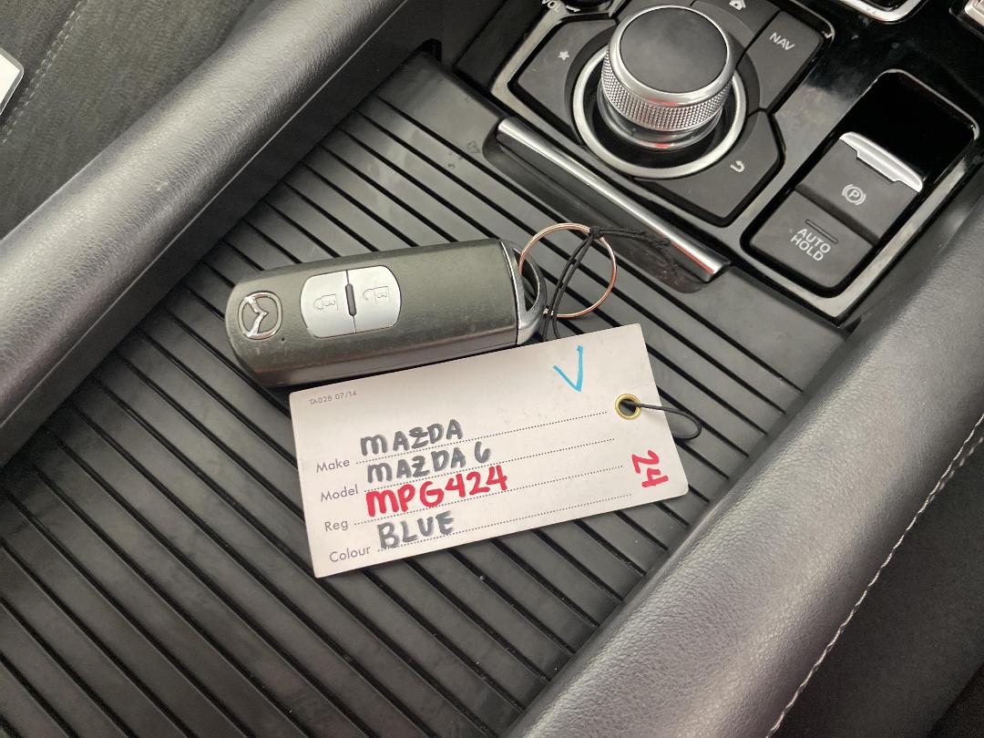 Photo '22' of Mazda Mazda6