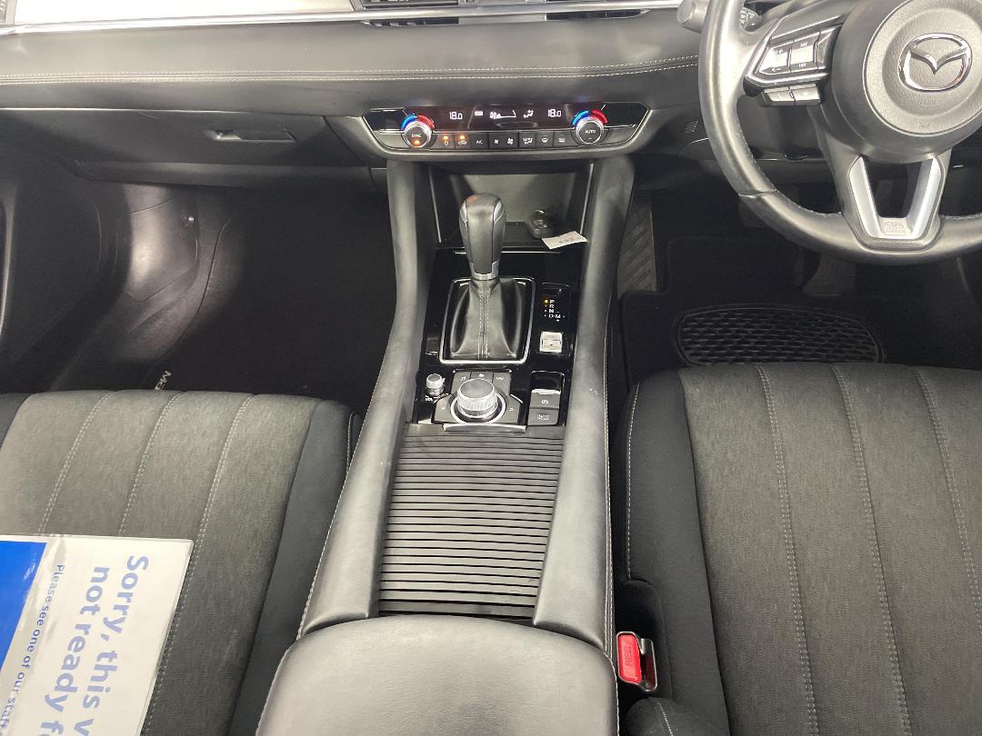 Photo '18' of Mazda Mazda6