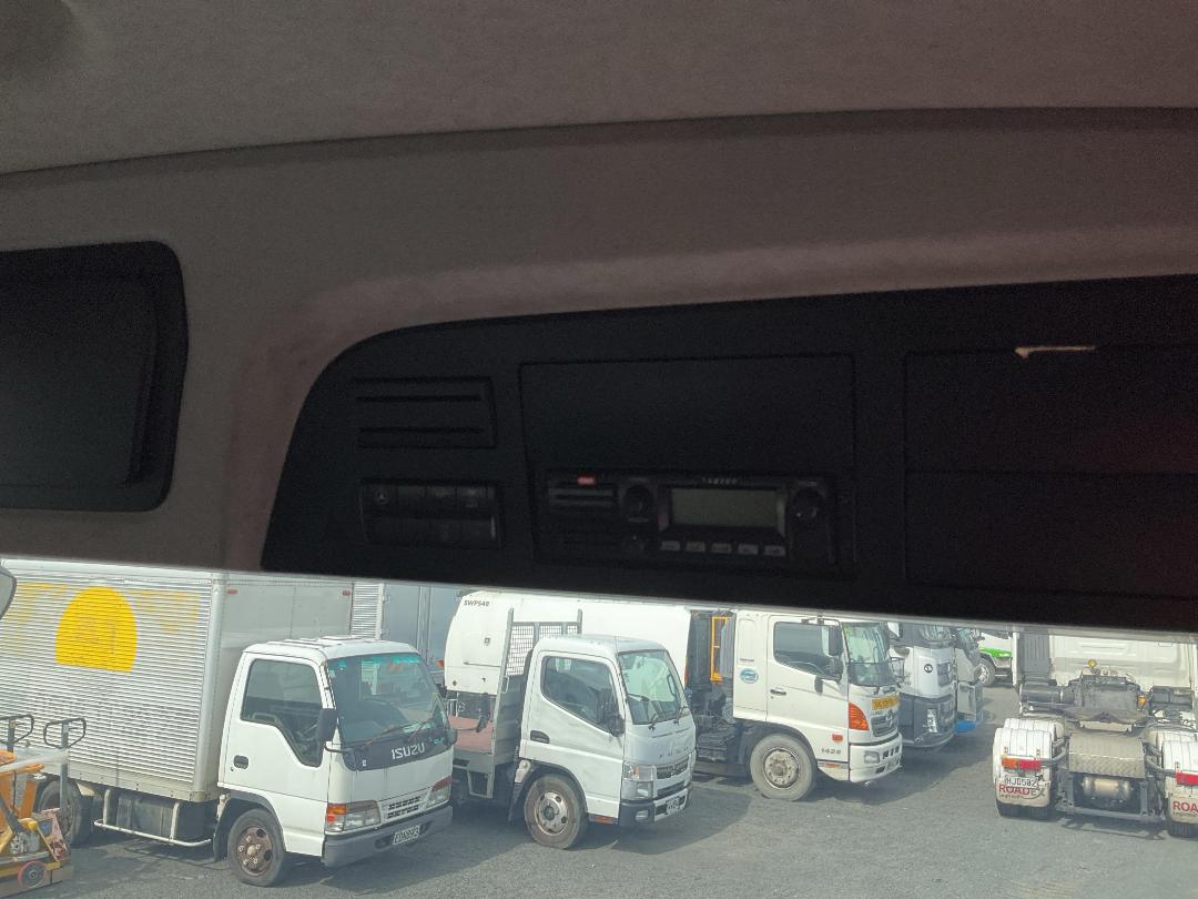 Photo '25' of Mercedes-Benz Actros 2643 LS 6 X 4 Tractor Unit