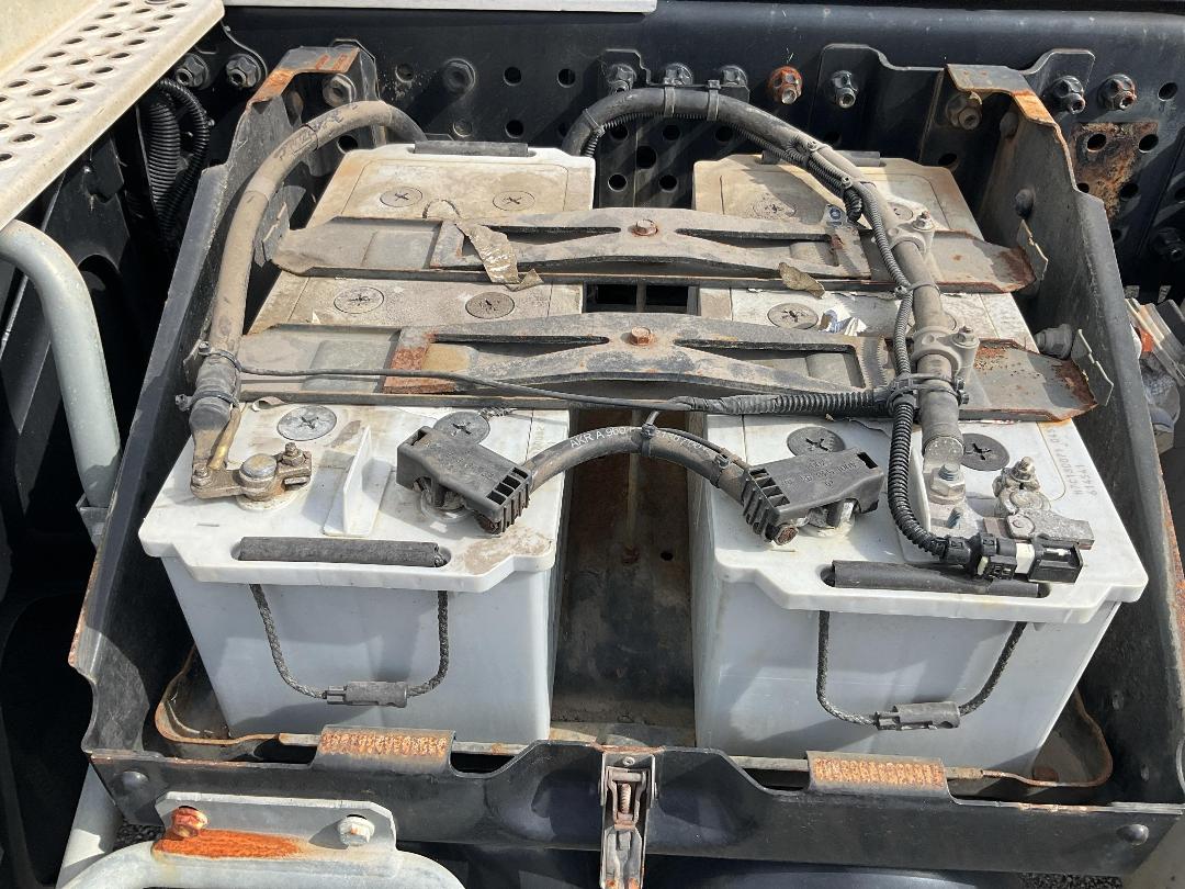 Photo '34' of Mercedes-Benz Actros 2643 LS 6 X 4 Tractor Unit