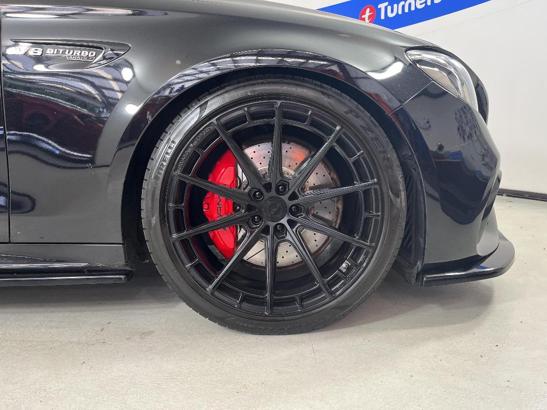 Photo '9' of Mercedes-Benz E63 Photo '9' of Mercedes-Benz E63