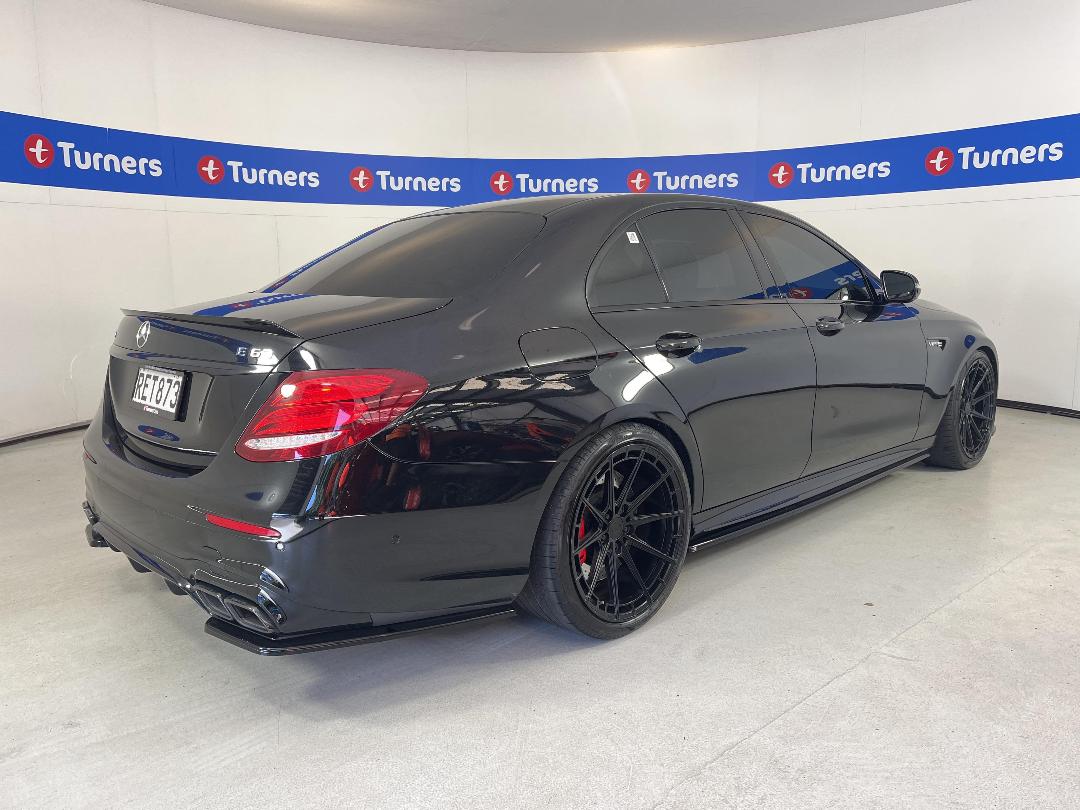 Photo '7' of Mercedes-Benz E63 Photo '7' of Mercedes-Benz E63