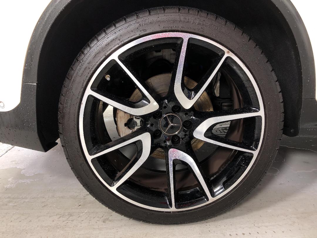 Photo '12' of Mercedes-Benz GLC