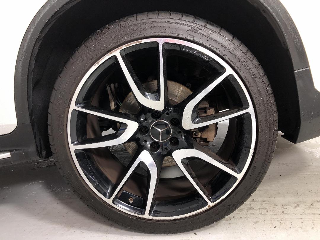 Photo '11' of Mercedes-Benz GLC