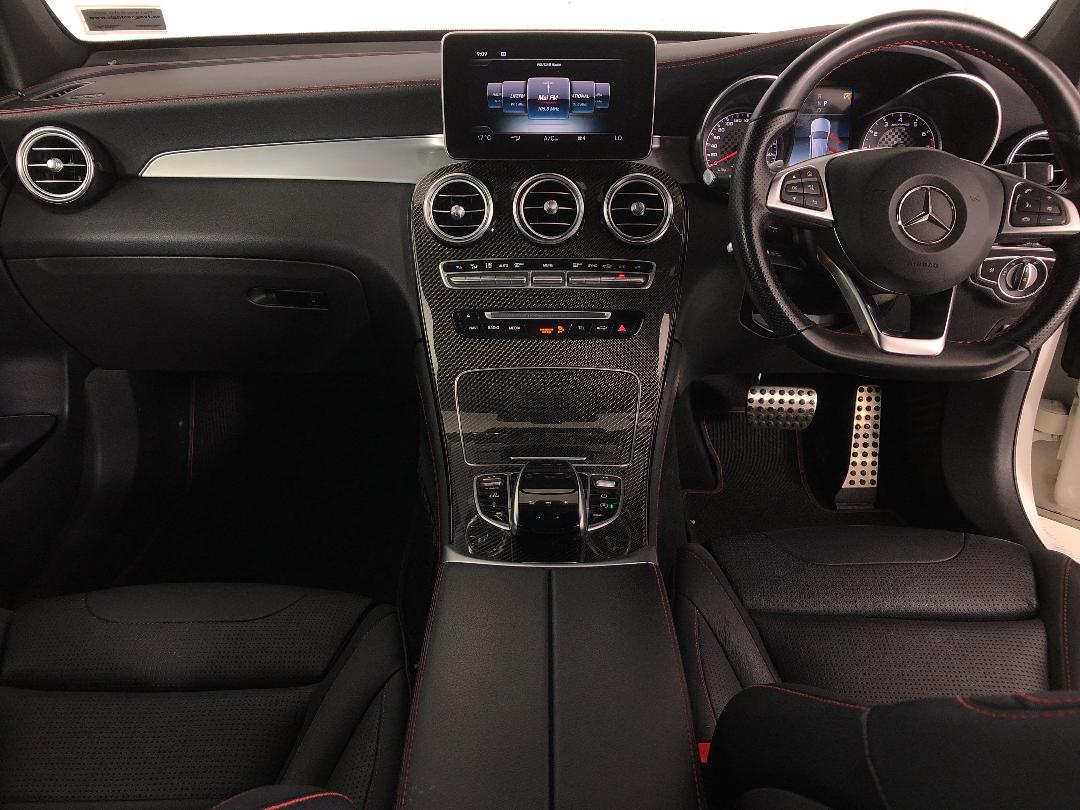 Photo '17' of Mercedes-Benz GLC