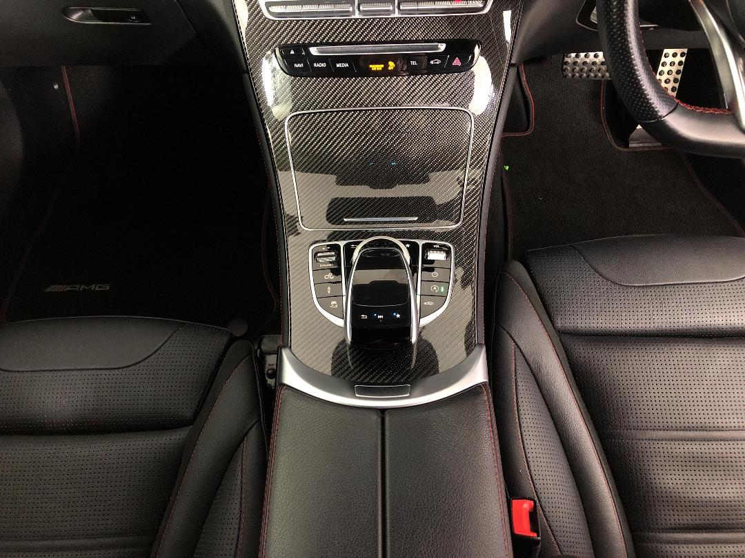 Photo '18' of Mercedes-Benz GLC