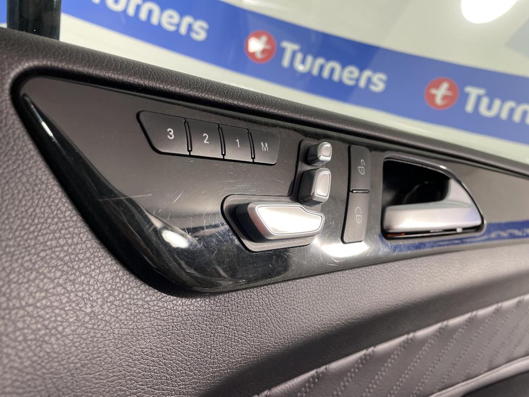 Photo '30' of Mercedes-Benz GLE 350 D 4Matic