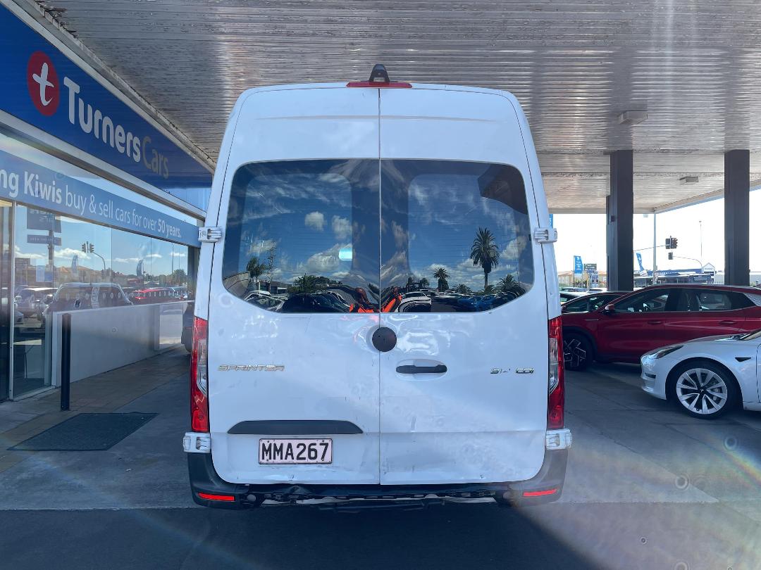 Photo '6' of Mercedes-Benz Sprinter