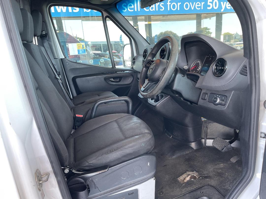 Photo '16' of Mercedes-Benz Sprinter