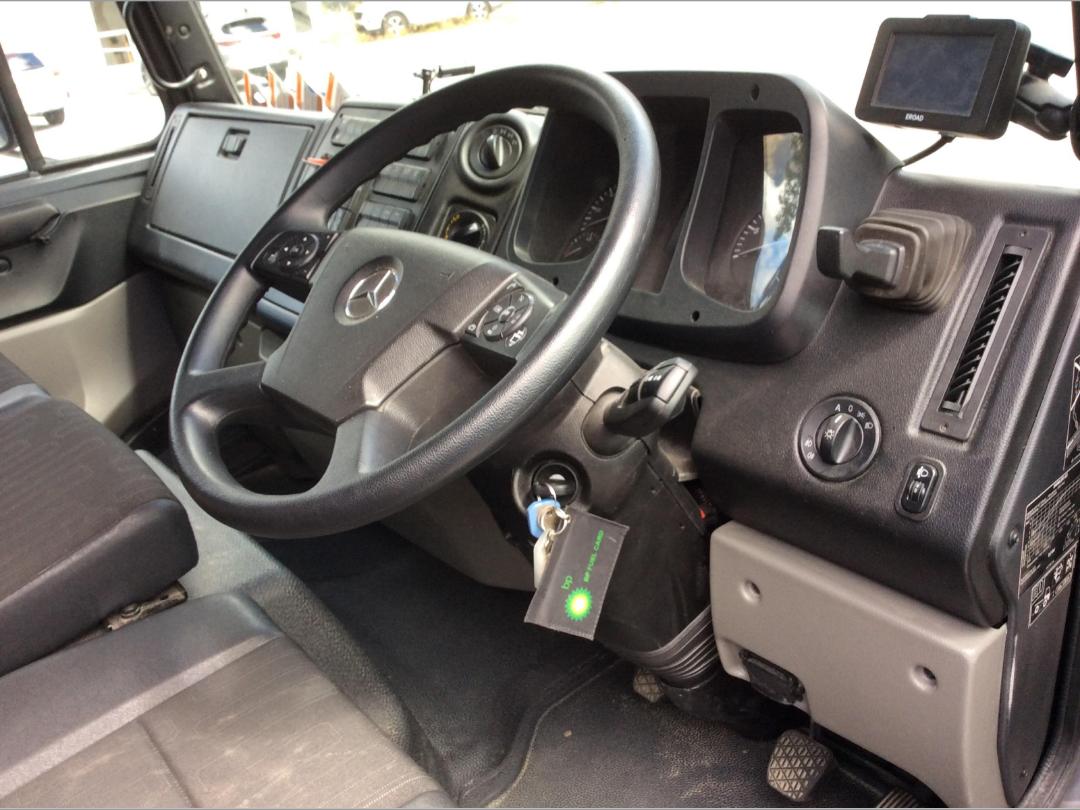 Photo '10' of Mercedes-Benz UNIMOG U5023 4X4 Bus Photo '10' of Mercedes-Benz UNIMOG U5023 4X4 Bus