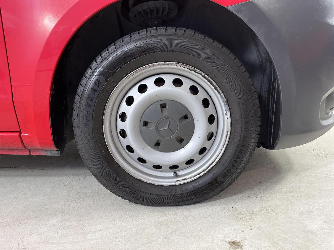 Photo '9' of Mercedes-Benz Vito